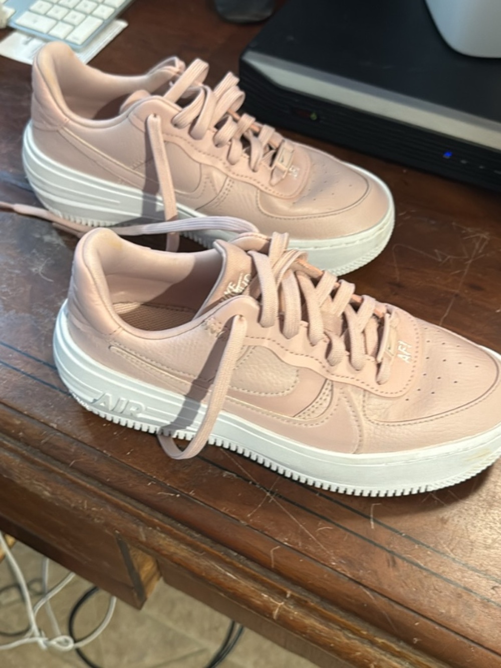 Nike Women’s Air Force